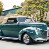 1939 Ford Deluxe Convertible Coupe