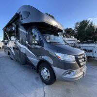 2022 Thor Tiburon 24FB